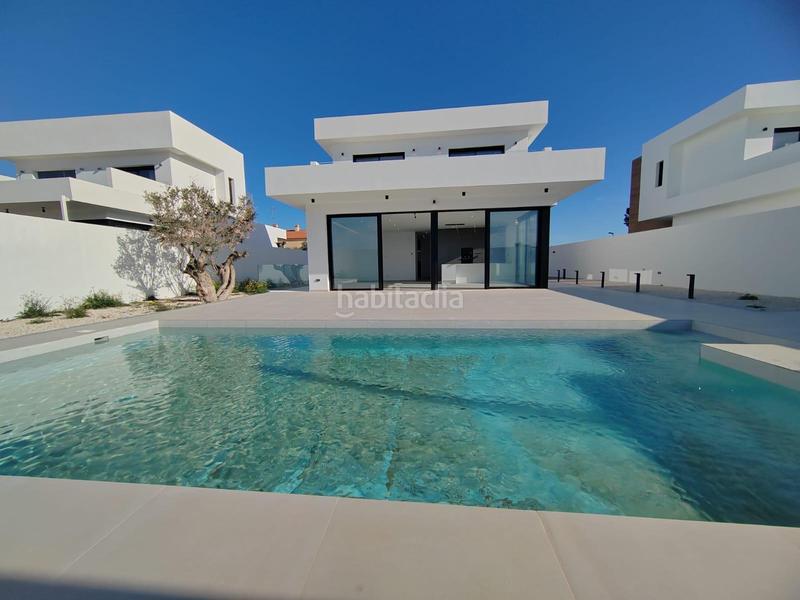 Foto a5361844-d726-40a4-b5b8-7c346c8fc7f7. Chalet estrena tu villa en san juan en La Font-Mezquitas San Juan de Alicante