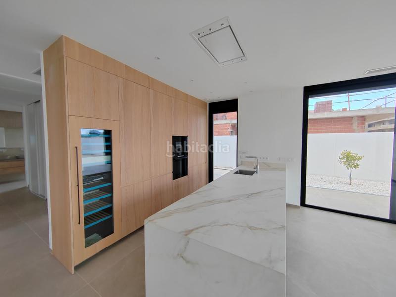 Foto f82d8609-4fdb-4c60-bcdd-1bbcee73b015. Chalet estrena tu villa en san juan en La Font-Mezquitas San Juan de Alicante