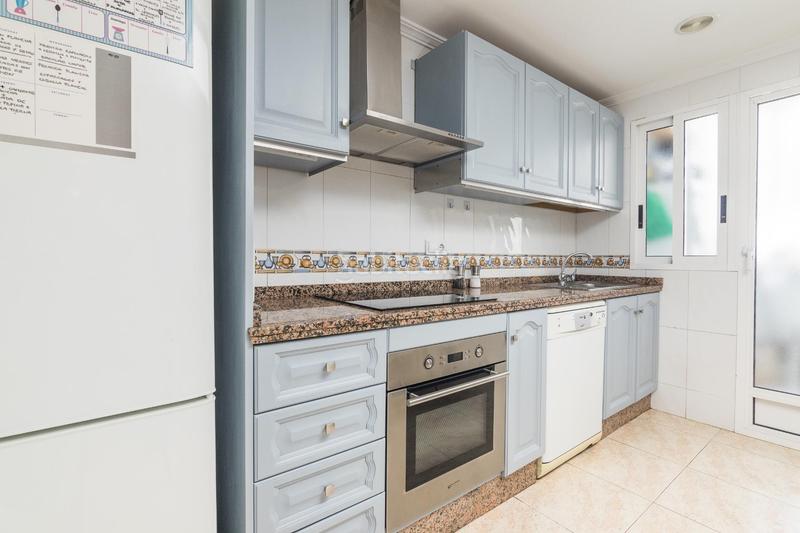 Foto 97844185-13ec-4574-a1ad-e53f362d6939. Chalet mit heizung parking pool in Valverde Elche / Elx