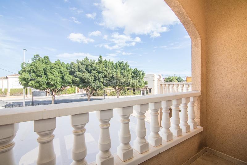 Foto f53ac3e5-f969-45ea-b688-1aaea46b81fd. Chalet mit heizung parking pool in Valverde Elche / Elx