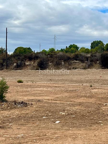Foto 15f4e4c8-7aa6-478e-945e-4f252af5964d. Terrain résidentiel dans Nou Altabix Elche / Elx