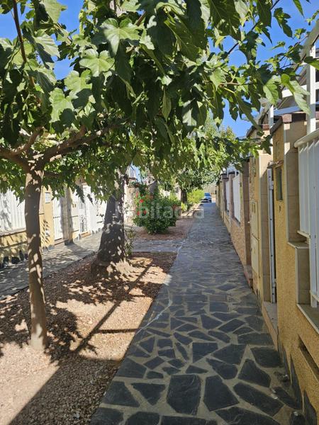 Foto a8b49fcb-04d2-43ef-aeb8-7d9900684e65. Casa a schiera in Gran Playa Santa Pola