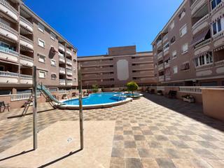 Lloguer Apartament  Calle arca. Vivienda a escasos metros del mar en ubanizacion con piscina pla