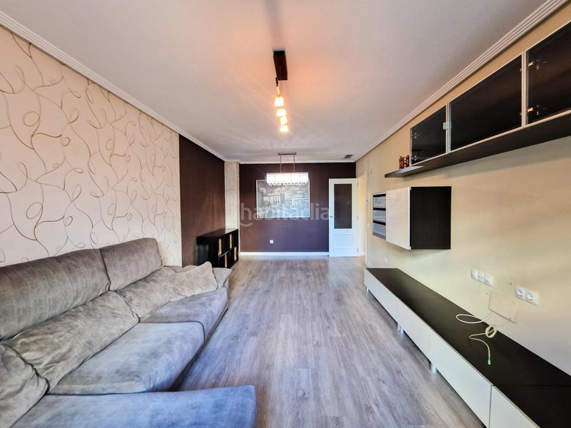 Foto 09bbcc5f-8c3c-4965-b944-183693872c3d. Planta baixa amb calefacció piscina a Ciutat Universitària Elche / Elx