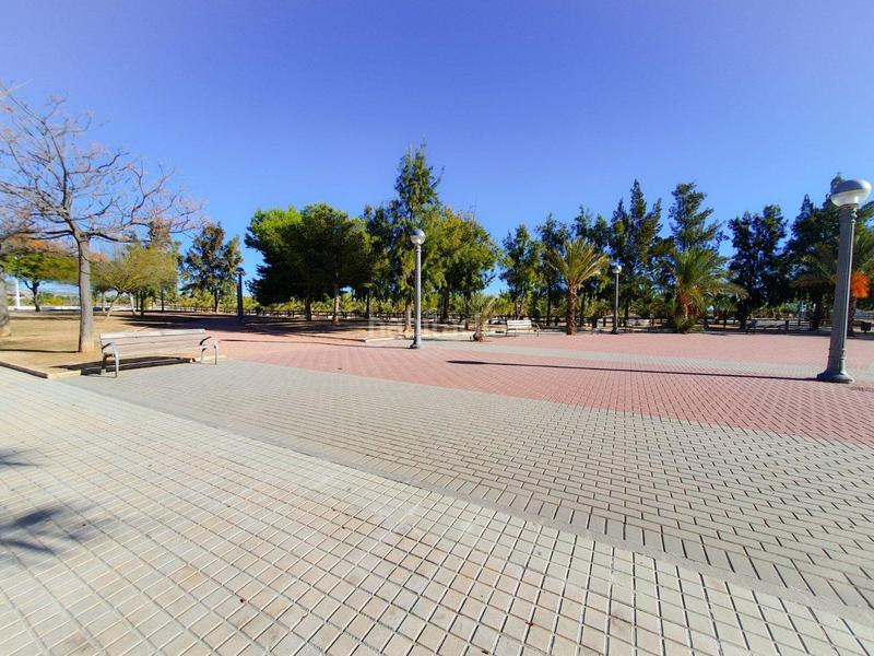 Foto 33bb30a0-4f39-406c-bcf6-27db14906918. Planta baixa amb calefacció piscina a Ciutat Universitària Elche / Elx