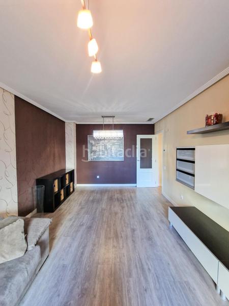 Foto 3454f6dd-f2b5-4bc0-b456-bccc723aae76. Planta baixa amb calefacció piscina a Ciutat Universitària Elche / Elx