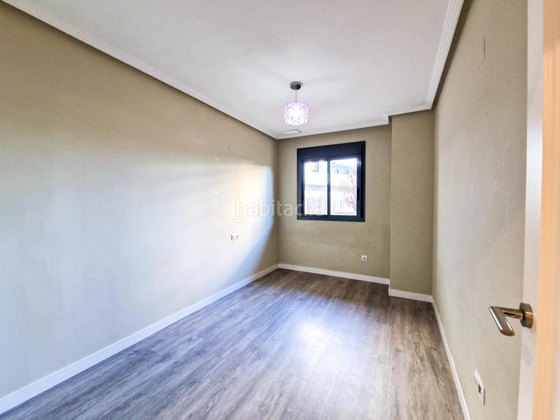 Foto 7af6c7aa-eb37-42de-bf68-9151bd70c9a7. Planta baixa amb calefacció piscina a Ciutat Universitària Elche / Elx