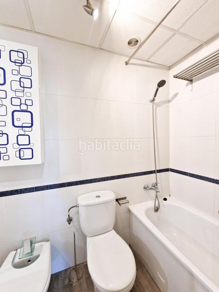 Foto 9ccd9de8-422b-4d1b-a655-5f8424190bb7. Planta baixa amb calefacció piscina a Ciutat Universitària Elche / Elx