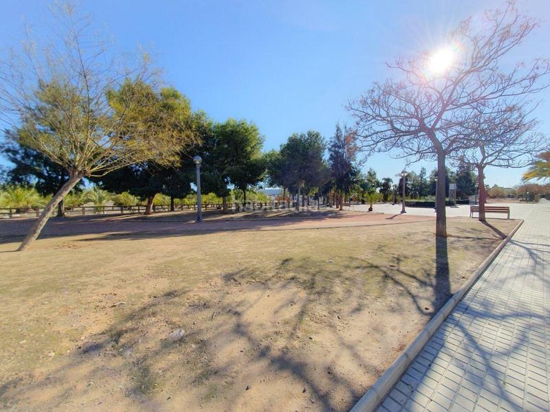 Foto 9fdb2f8d-750c-42e2-a4ea-68cabd8fd5f8. Planta baixa amb calefacció piscina a Ciutat Universitària Elche / Elx