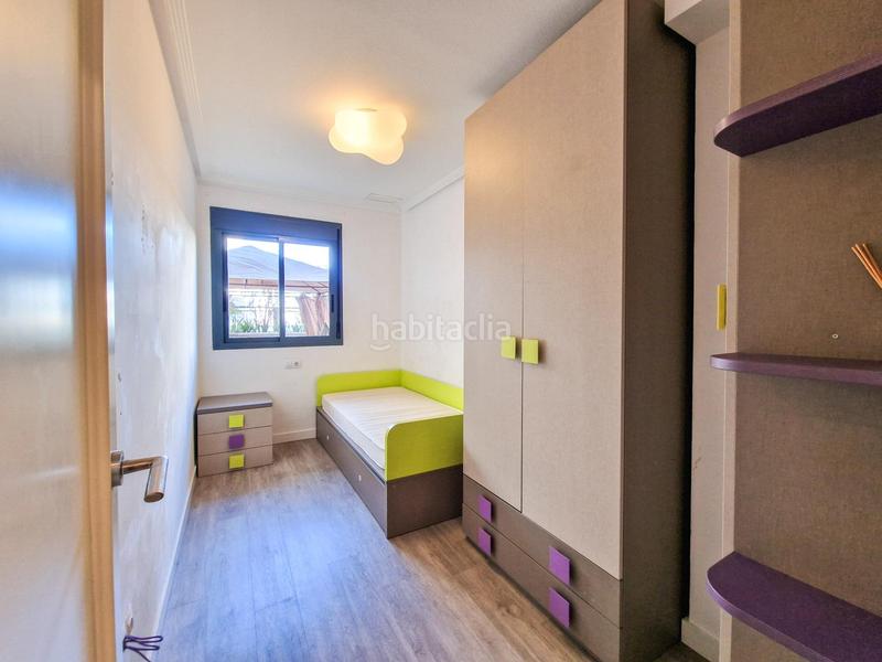 Foto b16858f5-2fc1-410d-828c-8eb1068c1cf7. Planta baixa amb calefacció piscina a Ciutat Universitària Elche / Elx