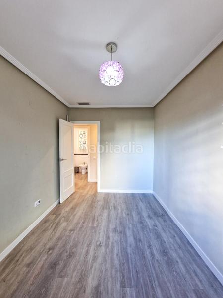 Foto ea4e4a93-9054-4acc-a85e-9f16e09bc18e. Planta baixa amb calefacció piscina a Ciutat Universitària Elche / Elx