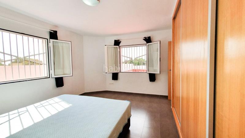 Foto ec3fe557-3bc5-4bff-af46-3382604ac965. Xalet amb calefacció aparcament piscina a Alzabares Elche / Elx