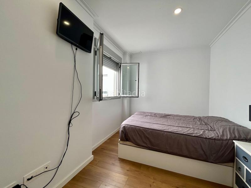 Foto 17fd65a7-b2a2-4526-9e60-a019e0b475ad. Pis a Reina Victoria - Miguel Hernández Elche / Elx