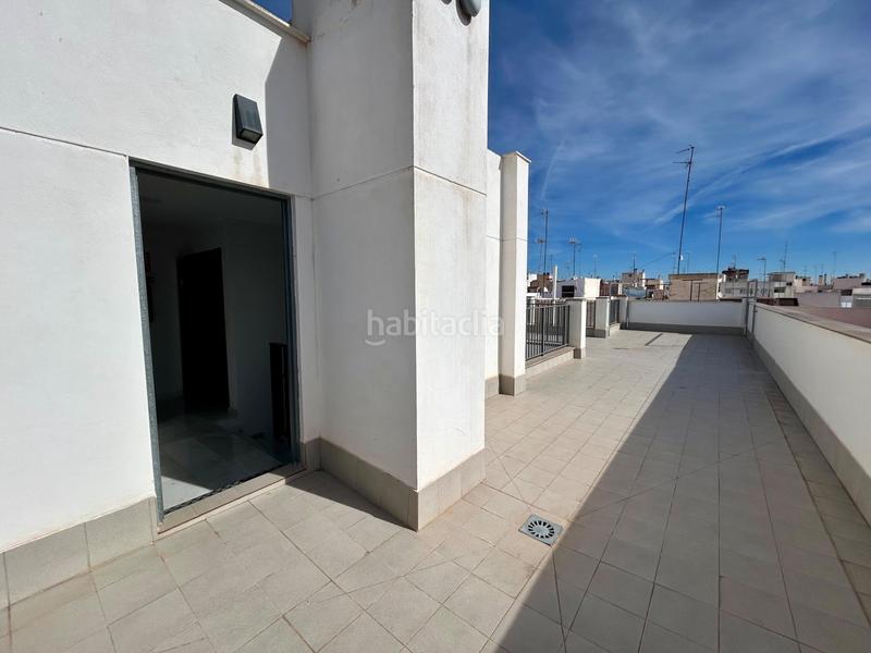 Foto 3bac7ad7-71d0-4002-8f30-fb9af35355ba. Pis a Reina Victoria - Miguel Hernández Elche / Elx