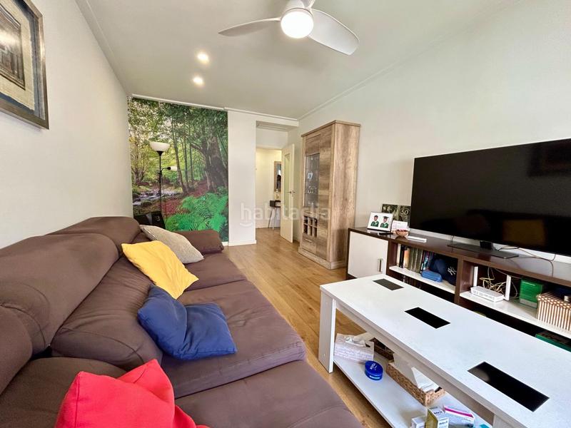 Foto db465929-7a8f-4a2d-944f-621b34d1c36c. Pis a Reina Victoria - Miguel Hernández Elche / Elx