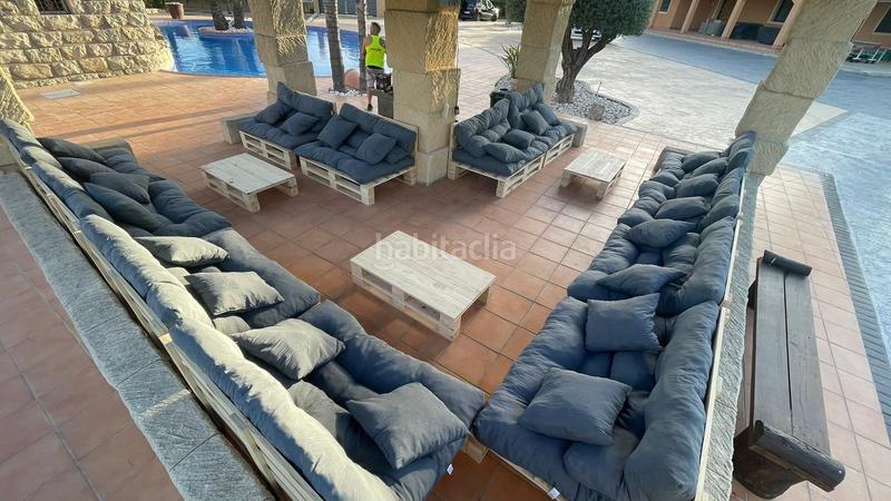 Foto 07e0b3e5-3002-4281-8c7c-2e350f4d209b. Xalet amb calefacció aparcament piscina a La Portalada Elche / Elx