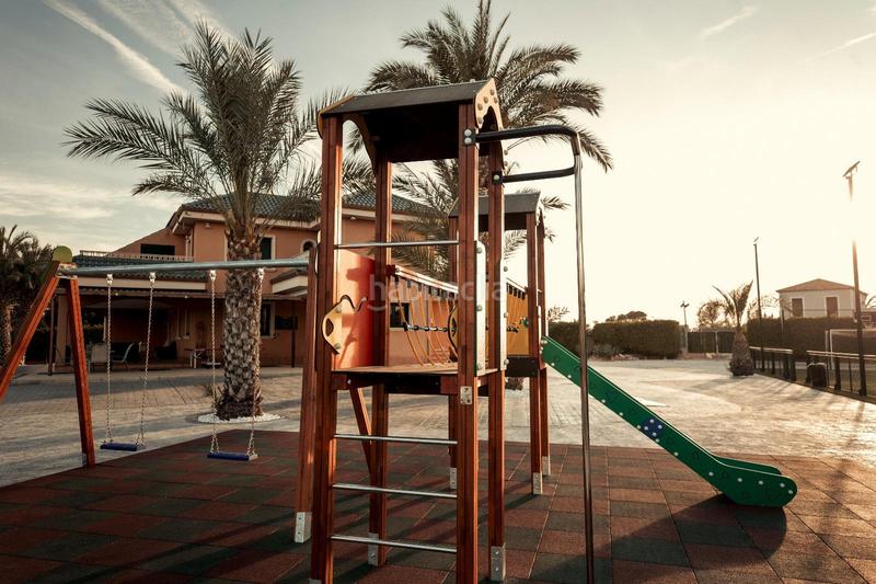 Foto 488e1a81-44b5-4e6d-9721-90473b4a2445. Xalet amb calefacció aparcament piscina a La Portalada Elche / Elx