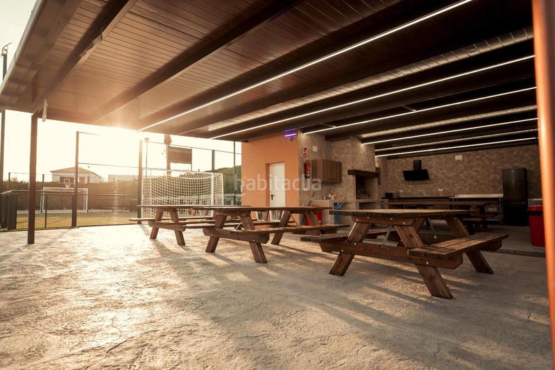 Foto 8f10ece7-78f8-43d9-8994-020da90f5e98. Xalet amb calefacció aparcament piscina a La Portalada Elche / Elx