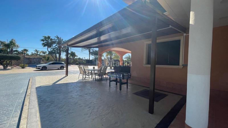 Foto 9b42909b-f670-462c-bac1-a943d6ecbb45. Xalet amb calefacció aparcament piscina a La Portalada Elche / Elx