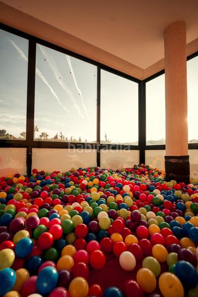 Foto a3b9369d-a3f1-47e6-8a22-6ef70cf94555. Xalet amb calefacció aparcament piscina a La Portalada Elche / Elx