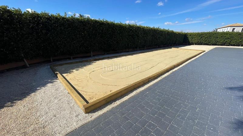 Foto d628df7d-6341-485b-8b86-c2c70e82f1ce. Xalet amb calefacció aparcament piscina a La Portalada Elche / Elx