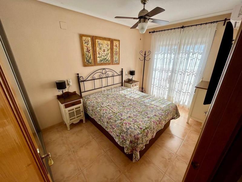 Foto 6f9ad2d7-cd46-41b3-be44-fefe6f6d1894. Rent house with pool in Gran Playa Santa Pola