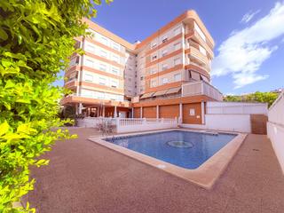 Appartement à Ciutat Esportiva. Piso esquina, garaje, trastero, piscina, balcón, excelente ubica
