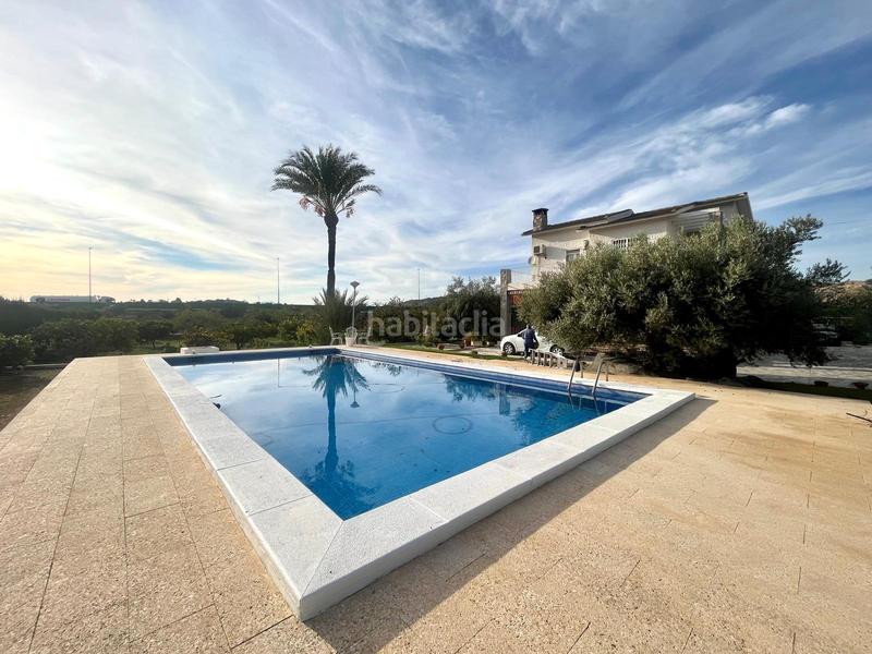 Foto 0559a3ae-bd60-4cfa-bab0-e716e50a2da0. Xalet amb aparcament piscina a Jubalcoi Elche / Elx