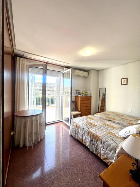 Foto 438d2ef7-4ff2-4956-9d97-3f4e00d638c4. Xalet amb aparcament piscina a Jubalcoi Elche / Elx