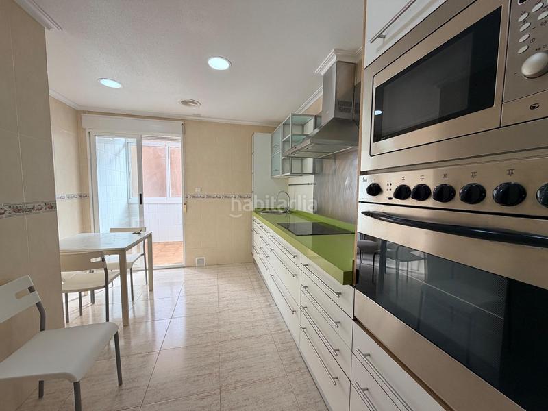 Foto 6c698411-c832-4264-9df9-0d8b1eb4d5f9. Location rez-de-chaussée avec chauffage parking piscine dans Elche / Elx