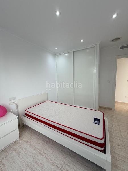 Foto 80eba25c-8d06-4f7b-a54c-1d04e436b3c3. Location rez-de-chaussée avec chauffage parking piscine dans Elche / Elx