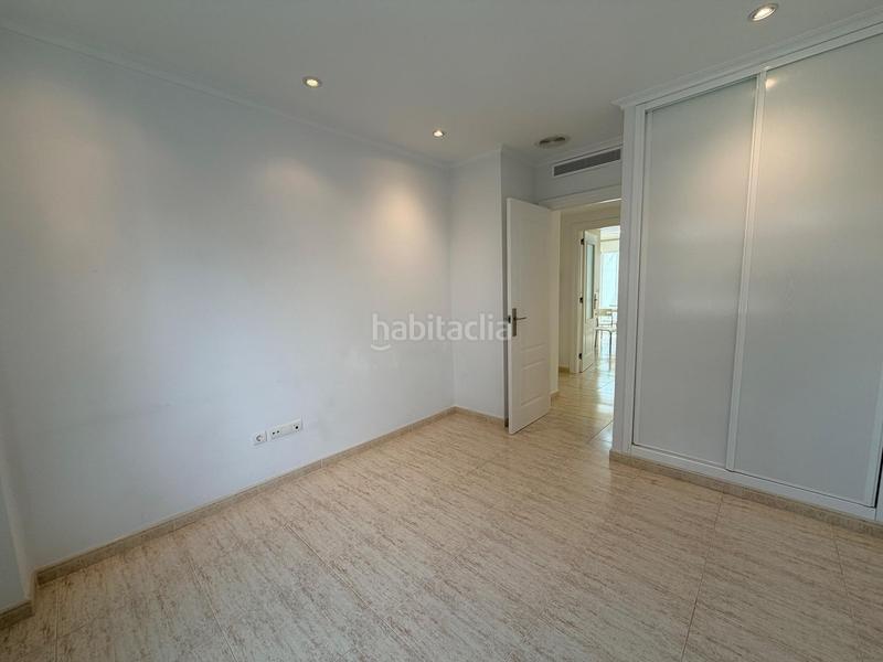 Foto e172d5f4-1cfb-4635-a4eb-811bf39bcdde. Location rez-de-chaussée avec chauffage parking piscine dans Elche / Elx