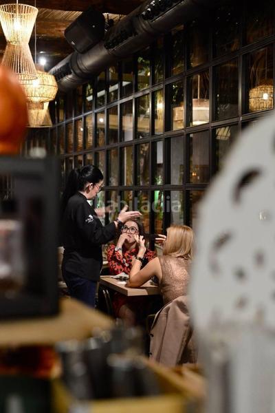 Foto 64ea3f2a-0d1b-4bfe-949a-aa41e2fad4bb. Alquiler local comercial traspaso restaurante Valverde, elche en Elche / Elx