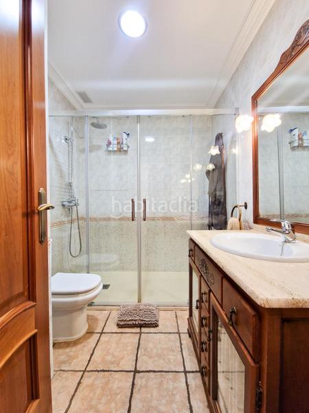 Foto 3f8e654a-ee88-482d-b5d4-1bc42d80f15a. Haus mit heizung parking pool in Ciutat Jardí - Torreta Verdí Elche / Elx