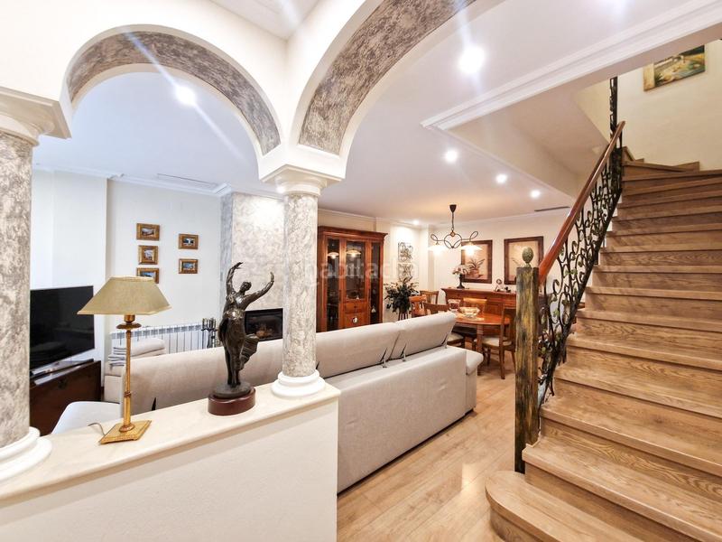 Foto b74804de-49c1-4711-adfb-f33ec68029ce. Haus mit heizung parking pool in Ciutat Jardí - Torreta Verdí Elche / Elx