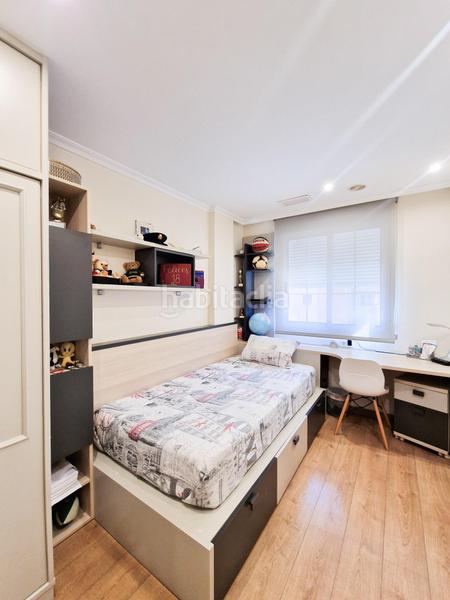 Foto b8749311-5e1a-4edc-8fb0-fe91280e2ac1. Haus mit heizung parking pool in Ciutat Jardí - Torreta Verdí Elche / Elx