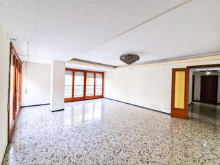 Piso en Pont Nou - Corazón de Jesús. El piso esquina que buscabas !! de 156m, 4 dorm, 2 aseos, 2 ampl