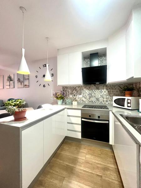 Foto 23df2528-dd0d-42f3-b2c9-2bc152992637. Maison avec chauffage parking piscine dans Playa Tamarit-Playa Lissa Santa Pola