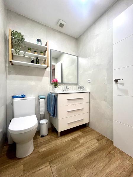 Foto 6bdc8740-48e5-4ab6-b275-a632d0e91624. Maison avec chauffage parking piscine dans Playa Tamarit-Playa Lissa Santa Pola