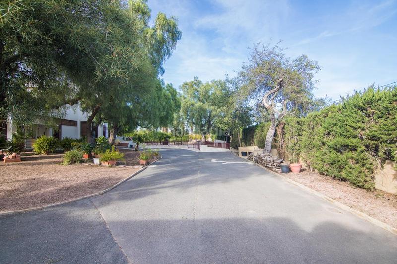 Foto f655348d-f986-4660-857b-3893f251f9f0. Chalet with heating parking pool in Alzabares Elche / Elx