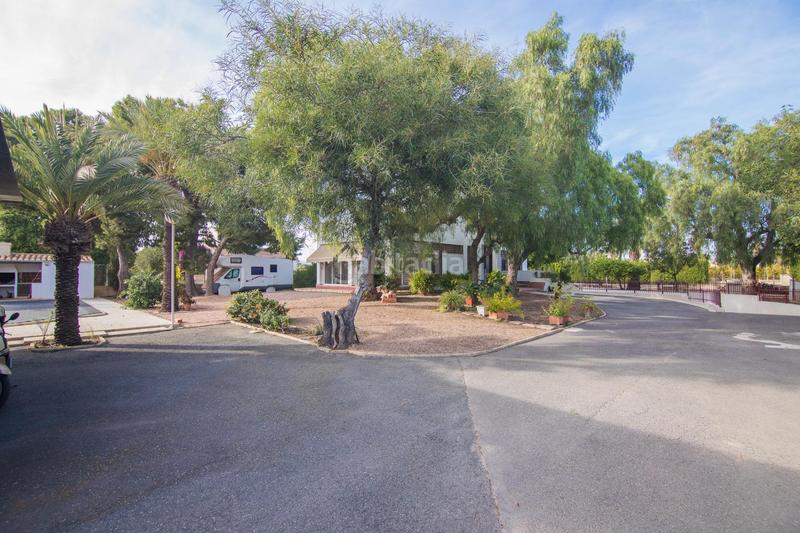 Foto 6d2274d4-d256-47c2-b77f-73824304c5c6. Chalet avec chauffage parking piscine dans Alzabares Elche / Elx