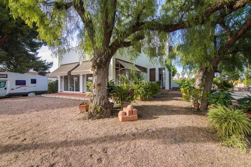 Foto 8f0fb737-2b53-49ac-86d5-b3afda9fa536. Chalet avec chauffage parking piscine dans Alzabares Elche / Elx