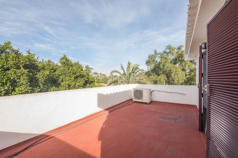 Foto e06d38c5-219f-4572-8c0f-88602755e113. Chalet avec chauffage parking piscine dans Alzabares Elche / Elx