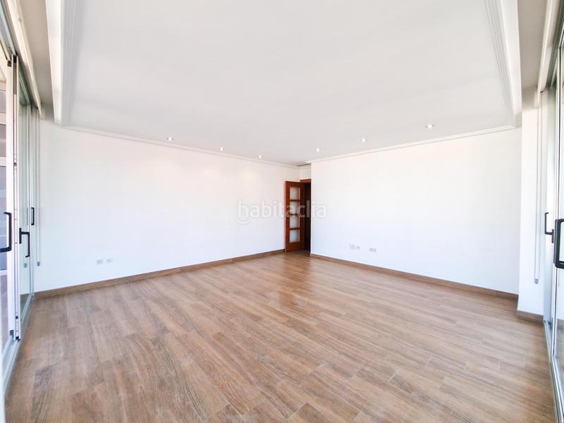 Foto 5c4a0876-1ae1-408a-800b-1bbe0f9db94b. Etagenwohnung mit heizung parking pool in Nou Altabix Elche / Elx