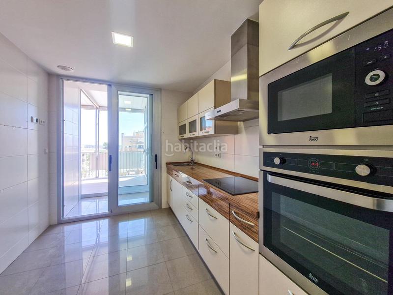 Foto 5e43be7c-c32e-4fb9-a1d0-638ab53165cf. Etagenwohnung mit heizung parking pool in Nou Altabix Elche / Elx