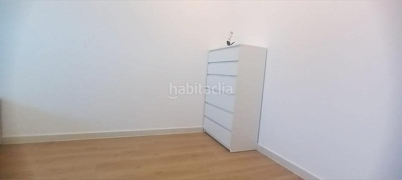 Foto f7babc2e-b903-43b3-ba0e-f6ed719ae52f. Rent house in Valverde Elche / Elx