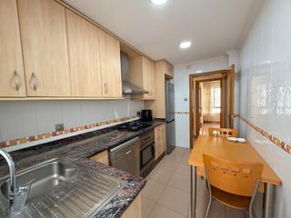 Etagenwohnung in Sector V. Disfruta de tu pisazo en sector quinto para entrar ya a vivir!