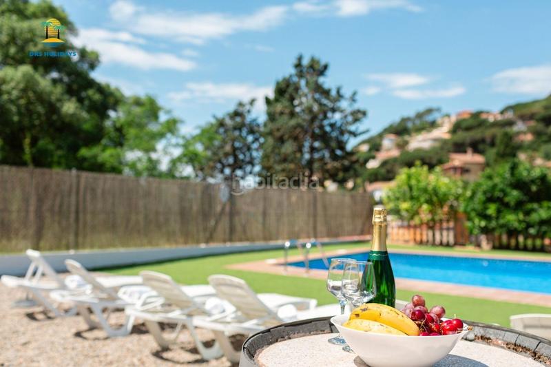 Foto 2e0b3361-9a0b-4017-9a4f-aaae2c2542a0. Lloguer casa amb calefacció aparcament piscina a Lloret de Mar