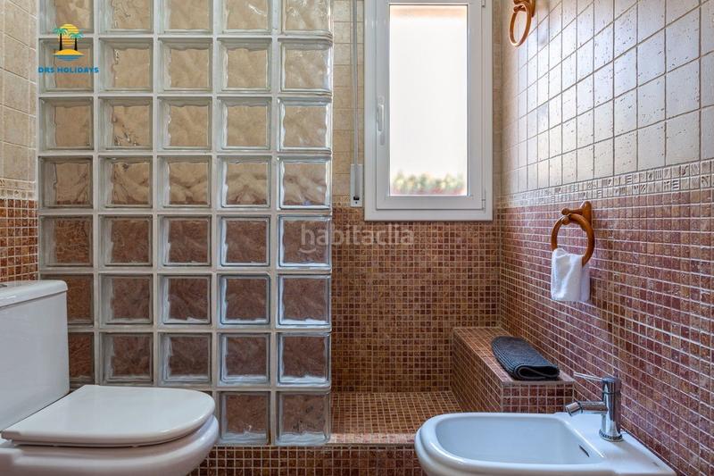 Foto 6a96c2d7-5740-4518-8de3-806bd6bf8949. Location maison avec chauffage parking piscine dans Lloret de Mar