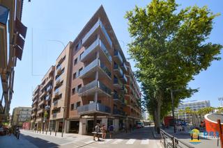 Lloguer Apartament a Carrer comte ramon borrell 9. Mar de vent  2hab + terraza